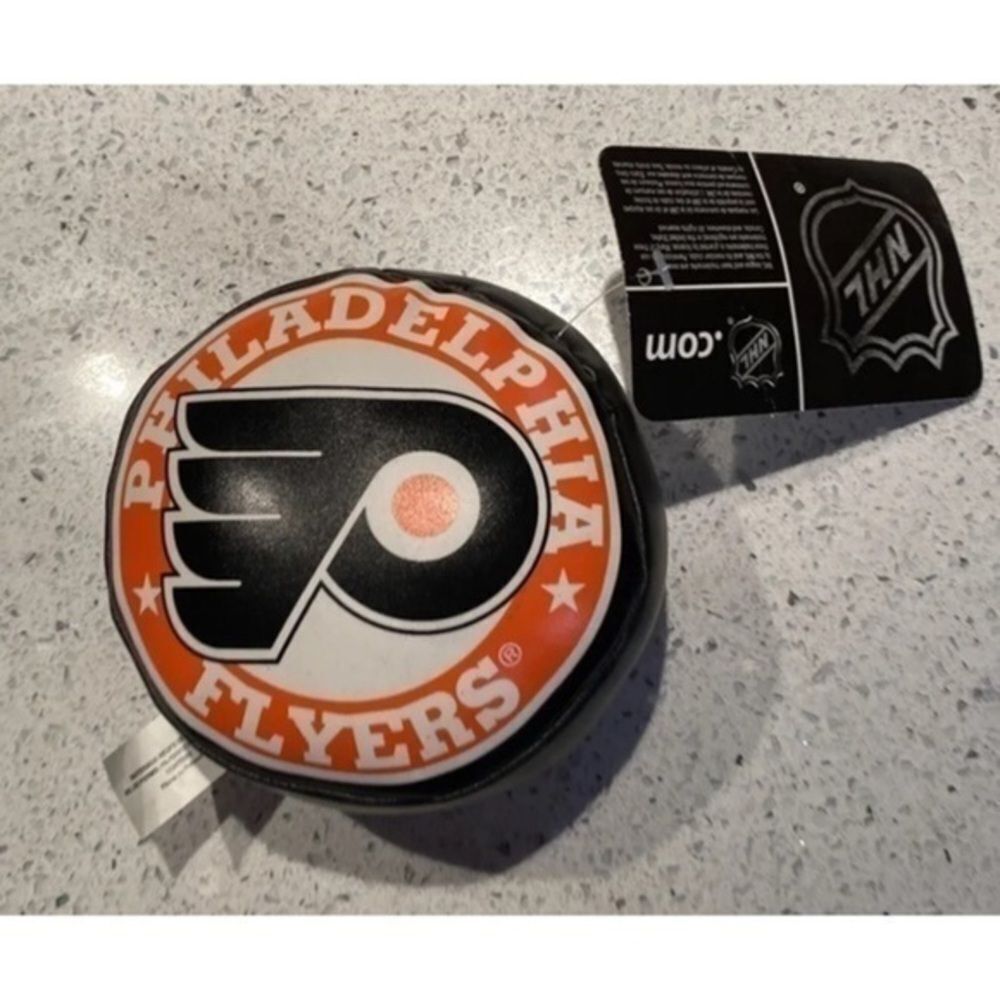 PHILADELPHIA FLYERS HOCKEY 4.5" Vinyl Plush HOCKEY PUCK NHL